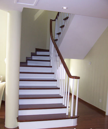2011图片赏析 复式楼楼梯效果图