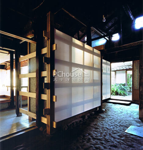  - 199698_dezeen_wood-old-house-by-tadashi-yoshimura-architects_06