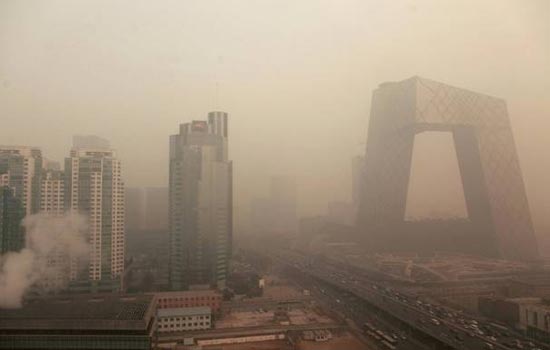 北京空气质量超标中的央视大楼