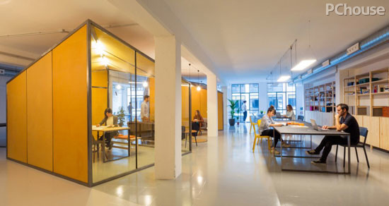 灵动体块设计 巴塞罗那的共享式办公空间