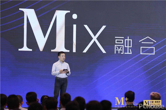 老东方辉:中国不缺优秀设计师 缺的是展即兴平台 老东方辉:中国不缺优秀设计师 缺的是展即兴平台