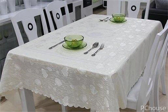 餐�d餐桌桌布有哪些分� 餐桌桌布如何搭配