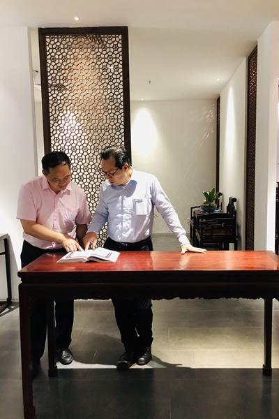 著名古典家具頂級藏家蔣念慈蒞臨醉木苑參觀