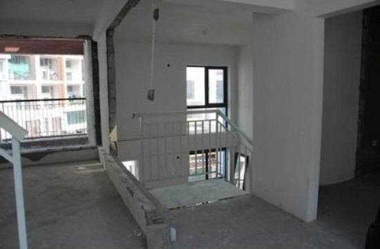 装修设计知识 三层挑高装修全过程曝光
