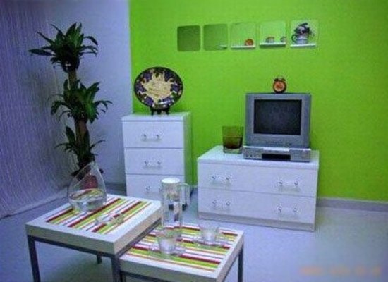 内装饰情迷糖果色 单身MM55平家