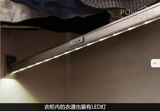 索菲亚海纳百穿衣柜体验