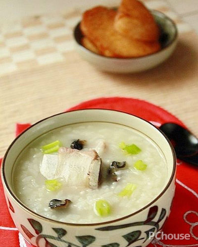 电饭煲煲粥