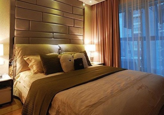 10图卧室背景墙 床头表情升级有方
