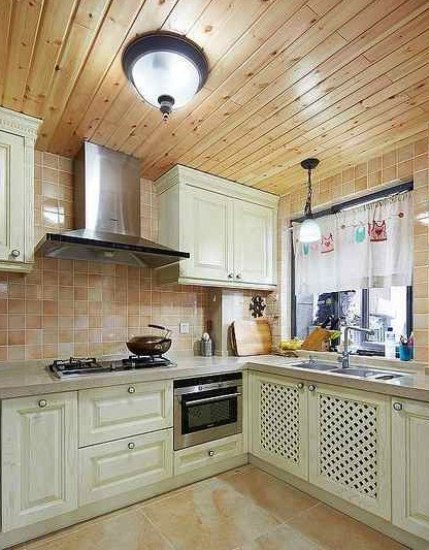 美式古典风格 8万半包三居空间