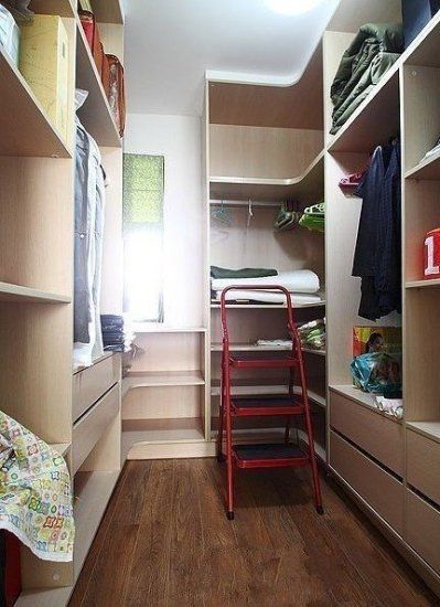 梦幻混搭三室两厅 巧用地中海风格壁纸