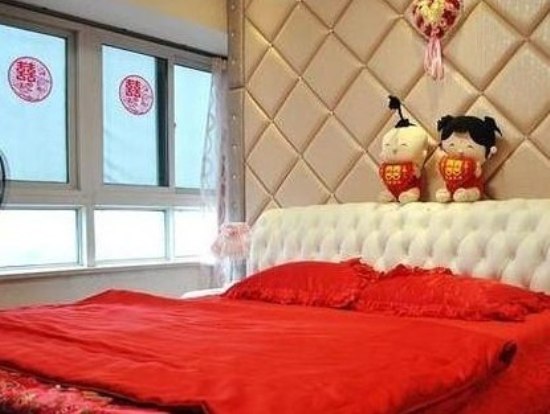 18万完美家居装饰 打造135平四居室婚房