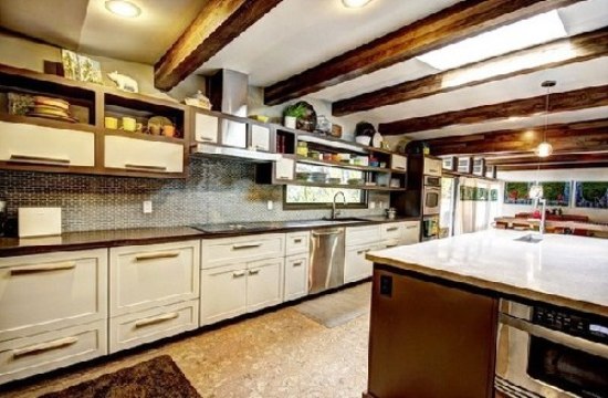 圣诞装饰 充满童趣凌乱温馨住宅设计
