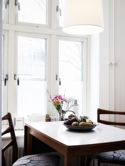 打破铁律 瑞典56平深色公寓改造