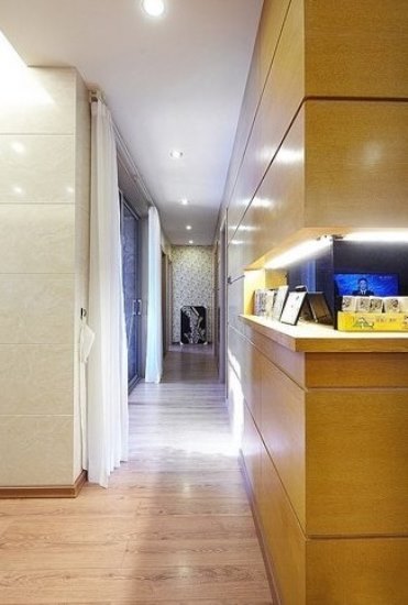 三居室设计 色彩鲜艳明亮的温馨家