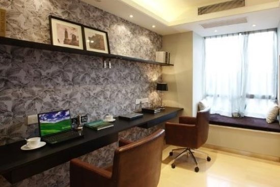家居装修DIY 打造完美的书房背景墙装饰