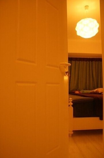 88平二室一厅 8万元打造温馨暖色家