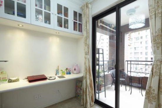 二居室设计 打造时尚温馨婚房