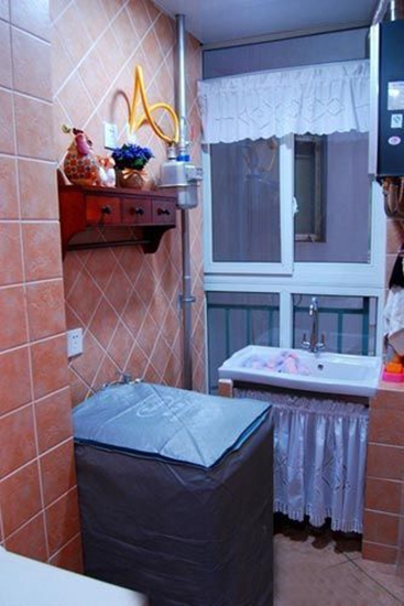网友装修 5万装出48平2居 书房