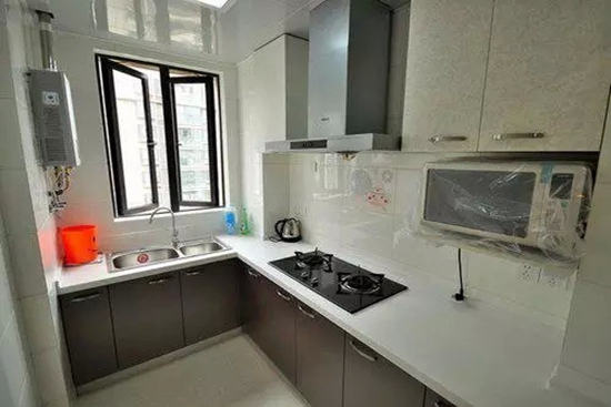 小夫妻巧装小户型 51平简约美家