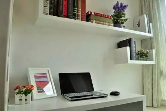 小夫妻巧装小户型 51平简约美家