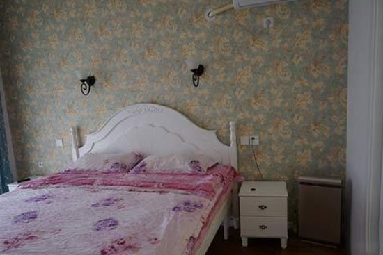90后夫妻室内装饰 小户型变地中海豪宅