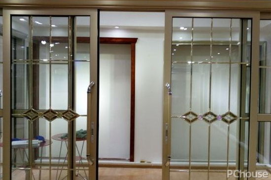 吊趟门和推拉门哪个好 吊趟门最新报价