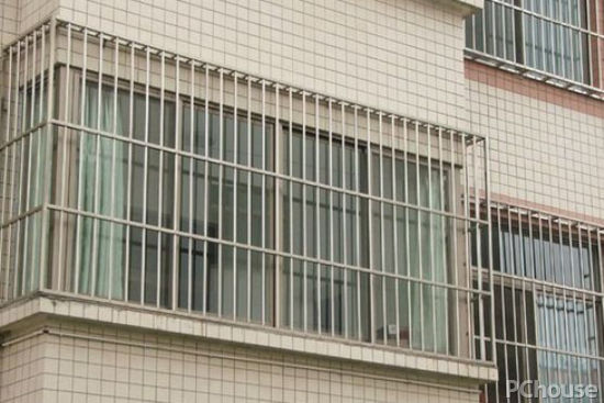 室内防盗窗的优缺点分析 室内防盗窗价格