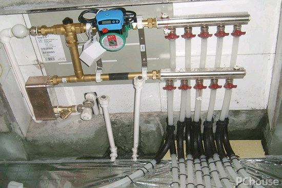 装修材料 水地暖安装注意事项 水地暖品牌推荐