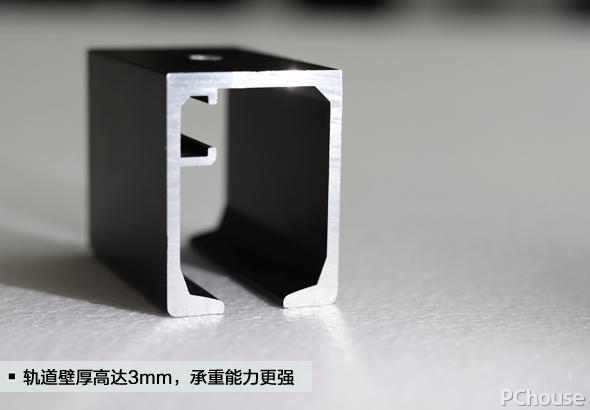 离豪宅即时感的装修只差一扇门 玫瑰岛全景门体验