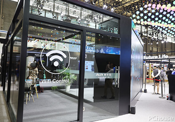 AWE2019：奥克斯易清洁空调 拆机只需20秒