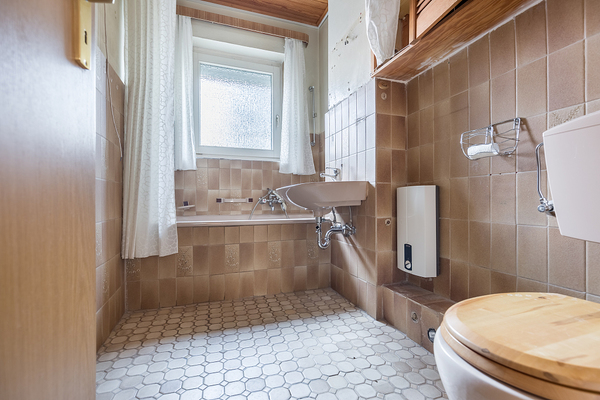 卫生间的浴霸要怎么选择 浴霸的主要功能有哪些