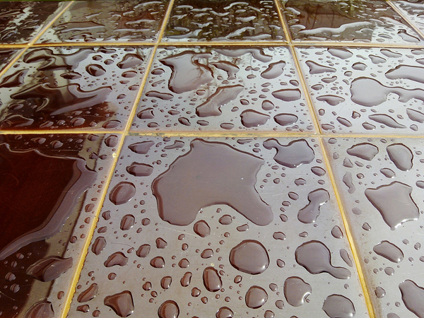 阳台瓷砖颜色怎么选 阳台瓷砖怎么贴