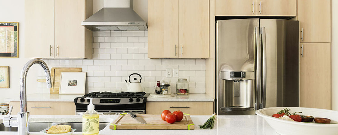 如何正确清洗厨房排气扇的油垢