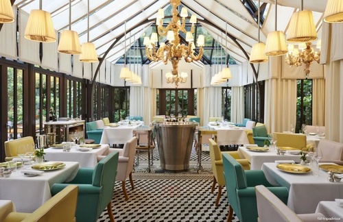 在巴黎『宫殿级』酒店Le Royal Moncea探寻法国生活方式精髓