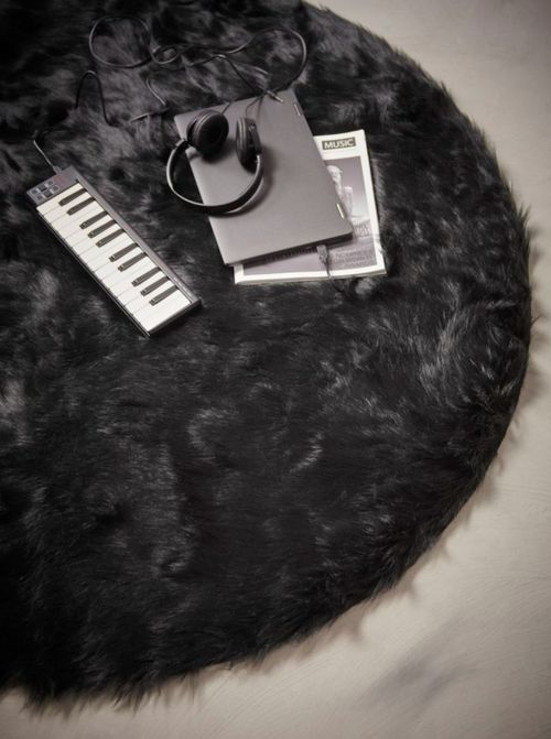 宜家与Swedish House Mafia携手推出OBEGRÄNSAD乌贝格兰萨 系列