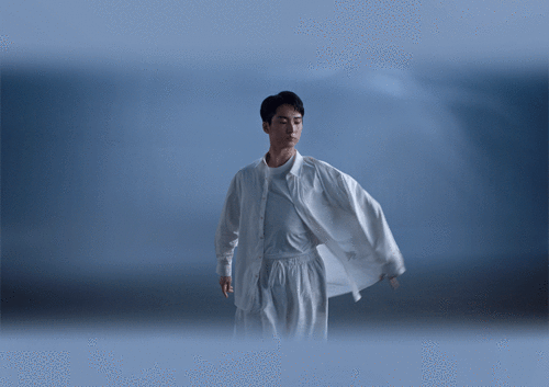 恒洁x李响 以「较真」态度，演绎超凡R9智能科技